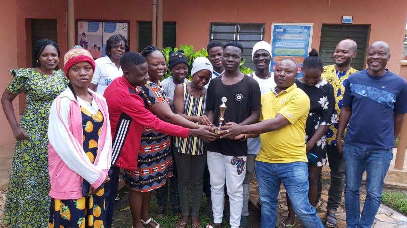 Les enfants et jeunes des villages d’enfants SOS au Bénin se frottent à la culture générale !