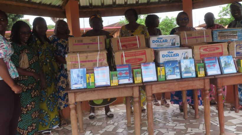 Le Port Autonome de Cotonou (PAC) fait un don de  fournitures scolaires aux villages d’enfants SOS !