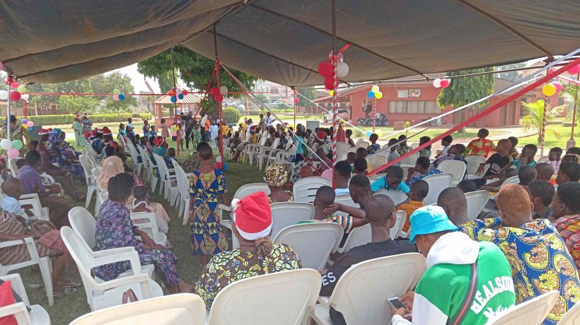 Noël par anticipation au village d’enfants SOS Abomey-Calavi !