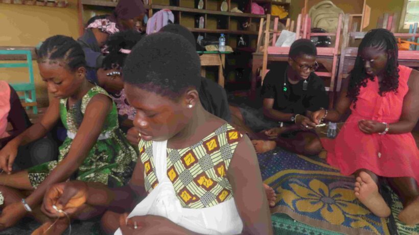 Vacances utiles : 100 jeunes du village d&rsquo;enfants SOS Abomey-Calavi se forment à des métiers porteurs d&rsquo;avenir !