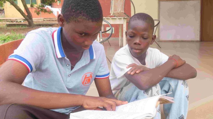 100 % au CEP et au BEPC : les enfants du Village d’Enfants SOS d’Abomey-Calavi brillent aux examens nationaux et ouvrent la voie à un avenir prometteur !